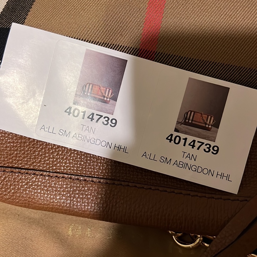 Burberry crossbody bag - Picture 3 of 3